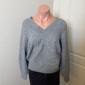 Banana Republic Wool Blend Gray V-Neck Women's Sweater Sz S